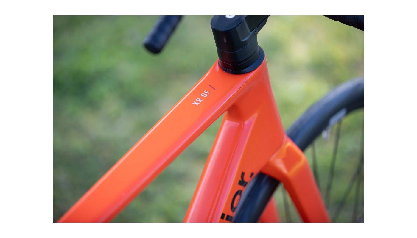 SUPERIOR silniční kolo XR 9.5 GF Gloss Grey / Red