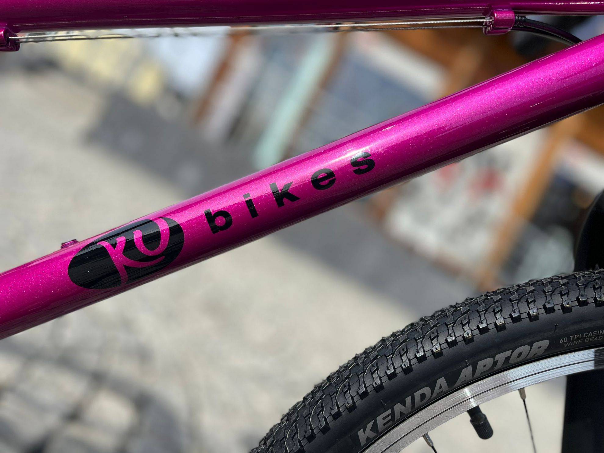 KUBIKES juniorské kolo 24S MTB růžová metalíza