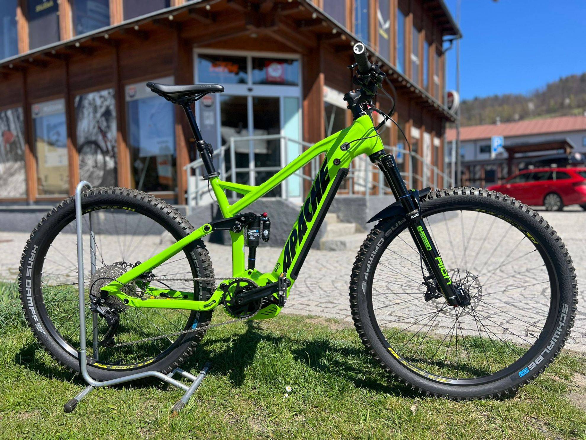 Elektrokolo APACHE Quruk 5 Bosch CX 625 Wh